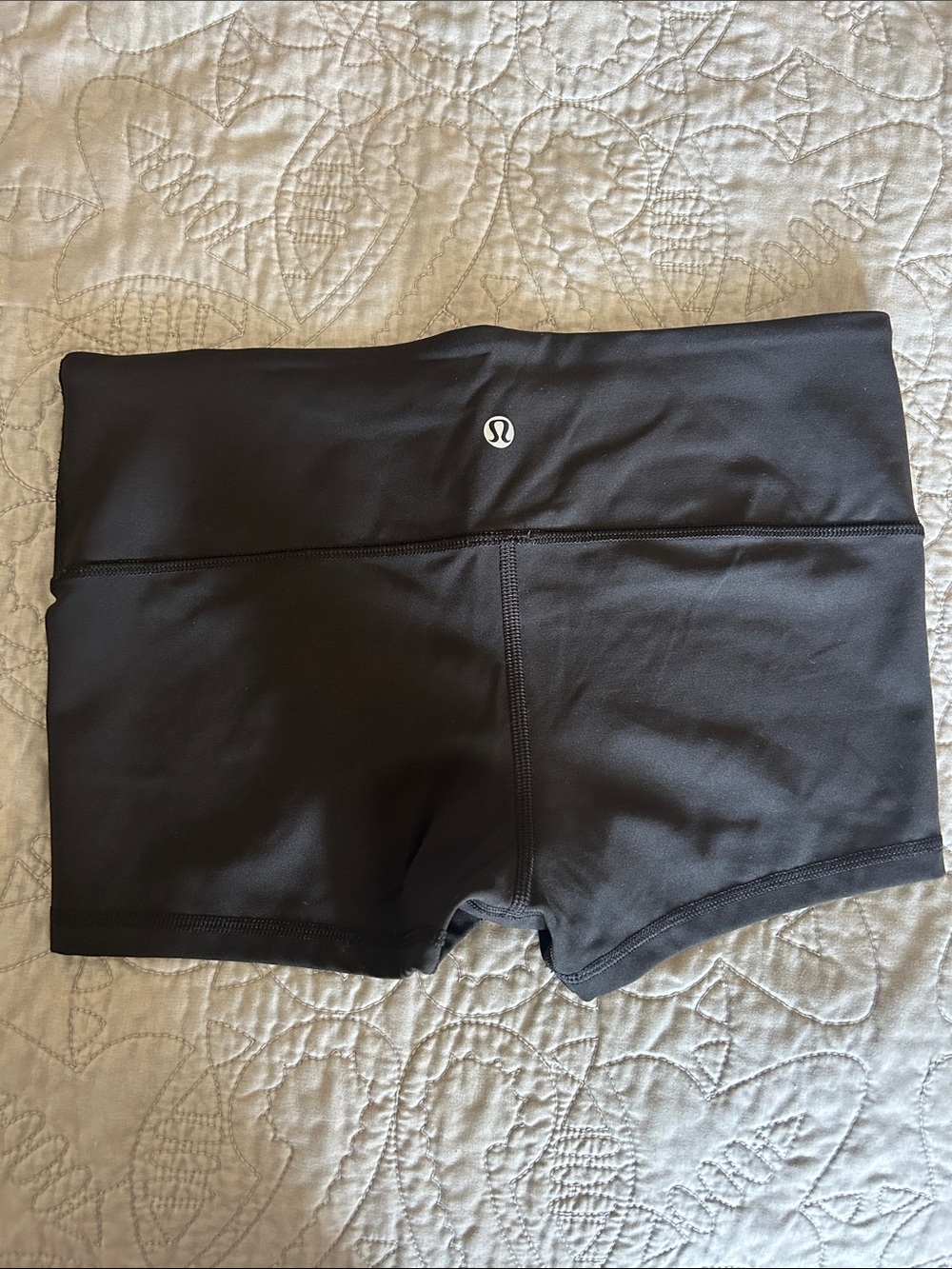 lululemon athletica Black Low-Rise Mini Shorts - Picture 1 of 3